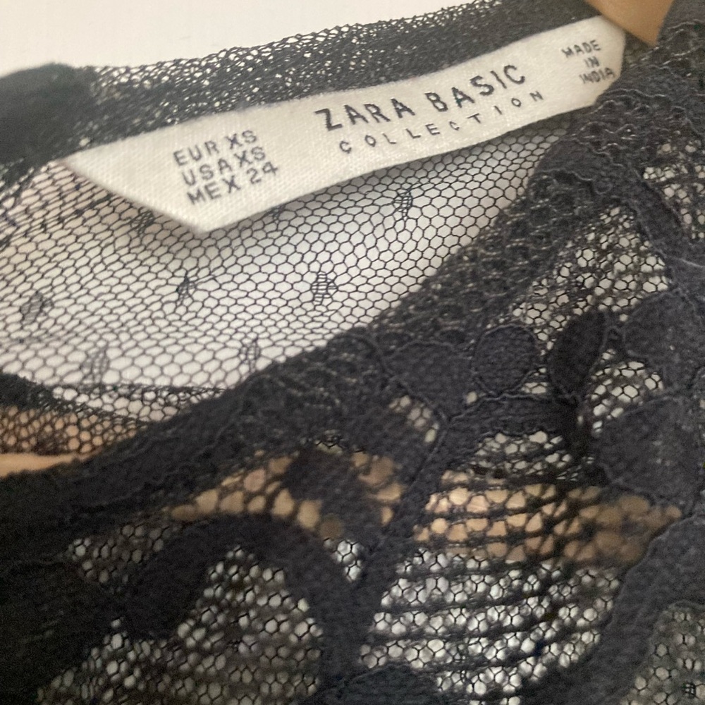 Zara embroidered black sheer floral top - Picture 2 of 2